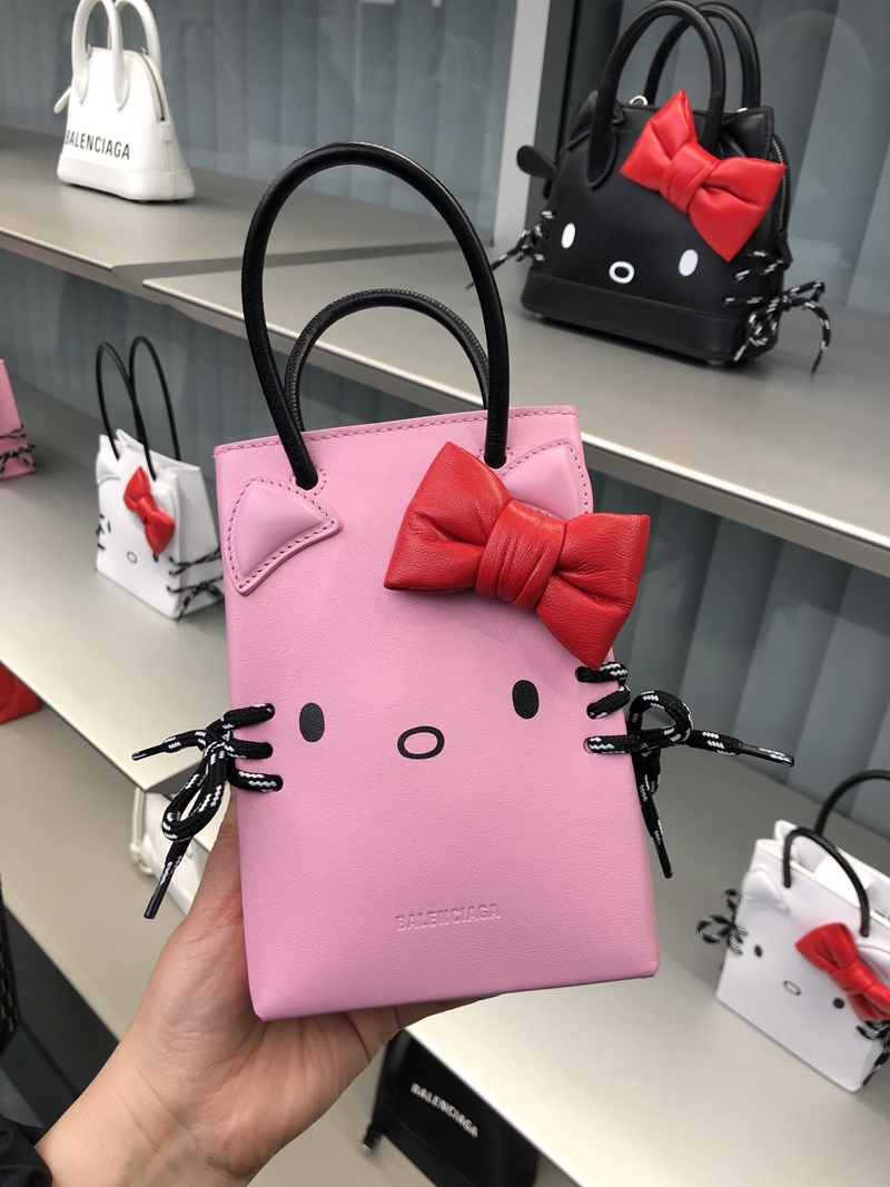 BALENCIAGA Calfskin Hello Kitty Phone Holder Bag Pink 721019