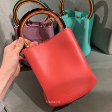 프라이빗 세일 마르니 레인보루 핸들 패니어 버킷백 MARNI RAINBOW PANNIER BUCKET BAG SCMPU09T15 LV688