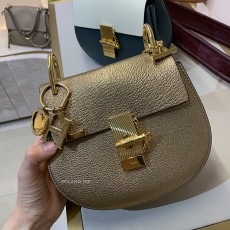 프라이빗 세일 클로에 골드 체인 숄더백  CHLOE  GOLD CHAIL SHOULDER BAC CHC 19SS032A749DA