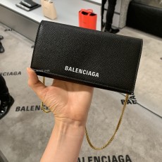 발렌시아가 빌 숄더백 BALENCIAGA VILLE SHOULDER BAG 579309 0OTGM