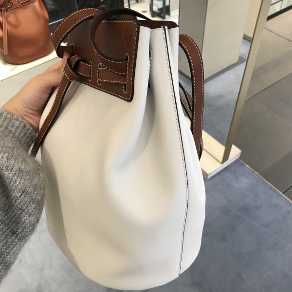 Loewe White Lazo Bucket Bag Loewe