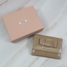 [세일]  미우미우 리본 반지갑 MIUMIU RIBON MINI WALLET 5MH523 2B4R